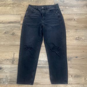 American Eagle Mom Jean
